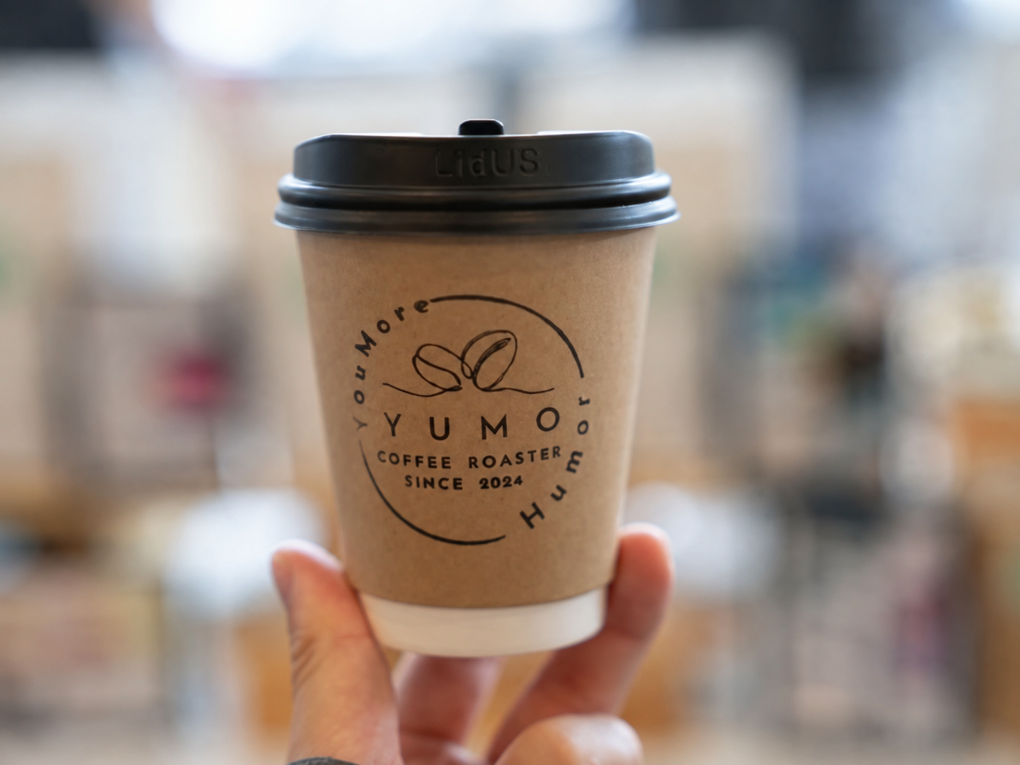 YUMO COFFEE ROASTERのコーヒーカップ